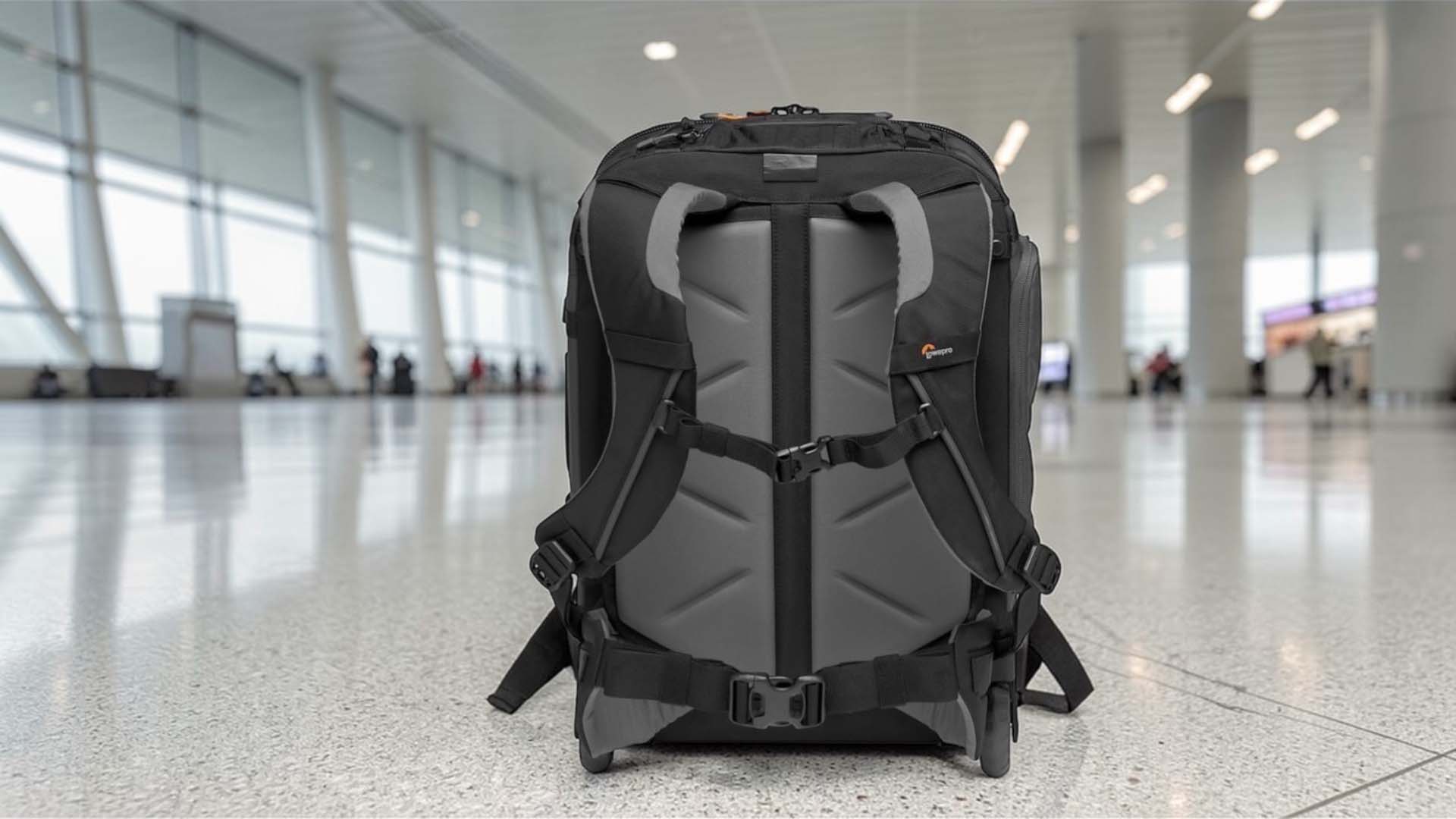 Lowepro Pro Trekker RLX 450 AW II Profesyonel Seyahat Çantası